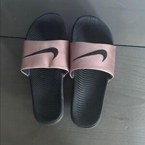 Nike Black and Mauve Slide Sandals